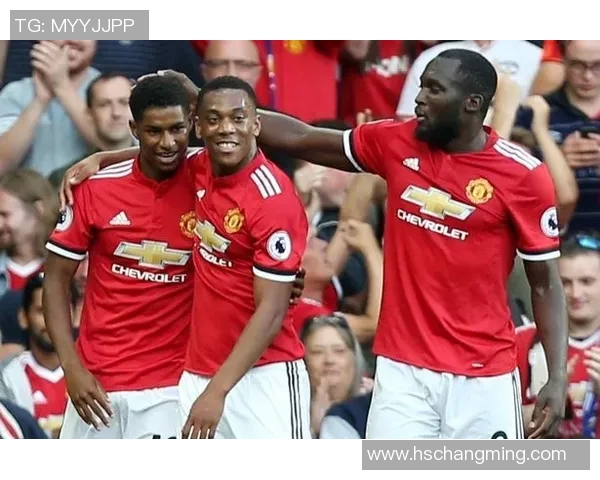 曼联主帅确认卢卡库伤愈复出,将重返首发阵容 曼联主帅确认卢卡库伤愈复出,将重返首发阵容