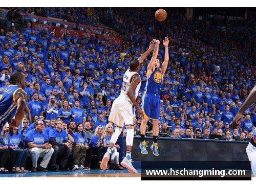 NBA季后赛回顾：雷霆与勇士的较量与转折
